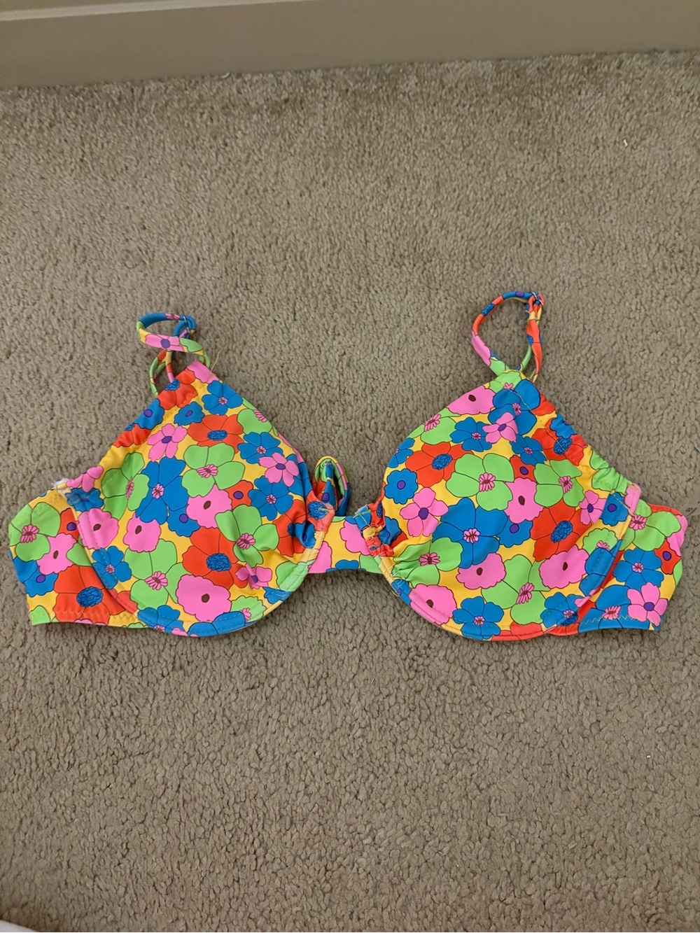SHEIN floral bikini top size L